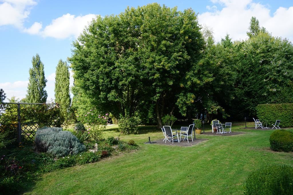 Hotel Domaine De L'Arbrelle Amboise Exterior foto
